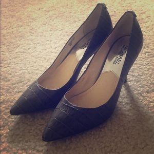 Michael Kors pumps